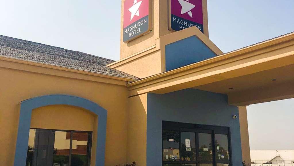 Oyo Hotel Lincoln Airport Ne, Hwy 80 외부 사진