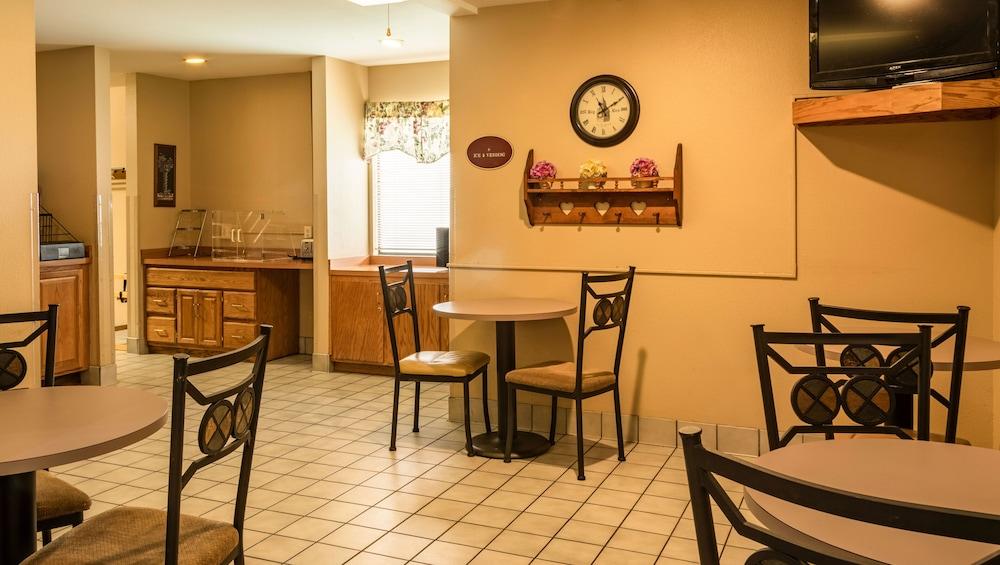 Oyo Hotel Lincoln Airport Ne, Hwy 80 외부 사진