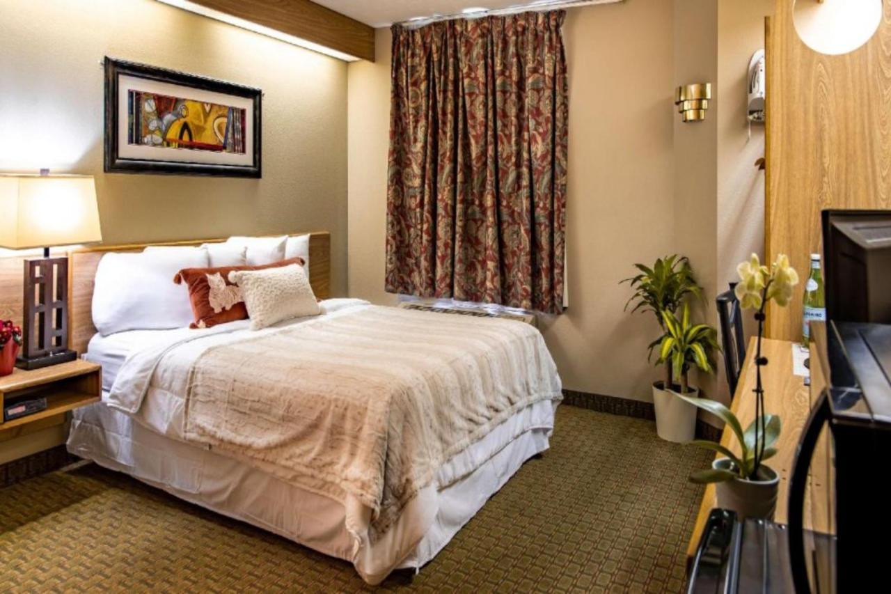 Oyo Hotel Lincoln Airport Ne, Hwy 80 외부 사진
